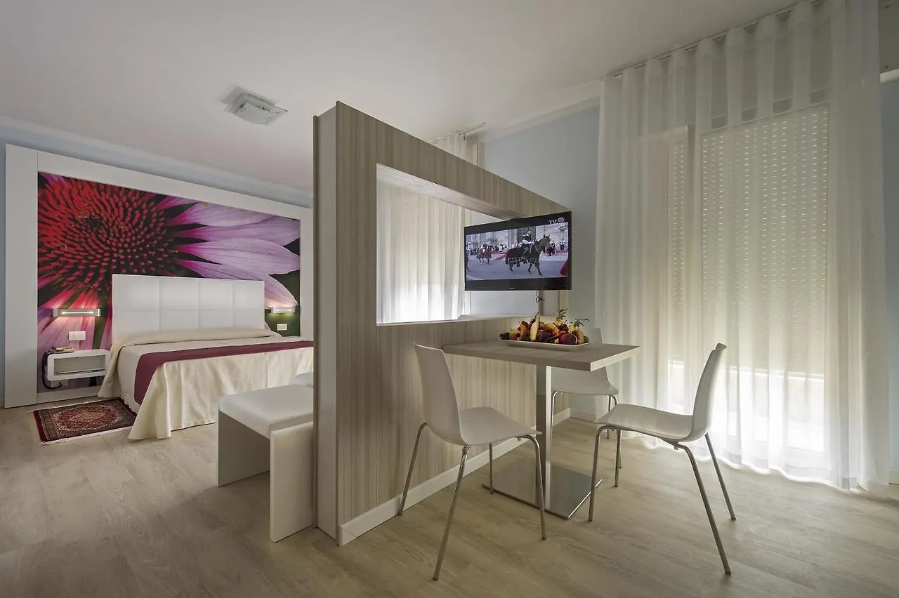 Hotel Hollywood***S Lido di Jesolo 3*,  Italia