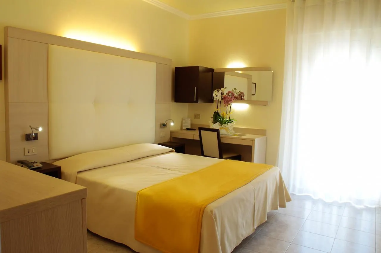 Hotel Hollywood***S Lido di Jesolo Italië