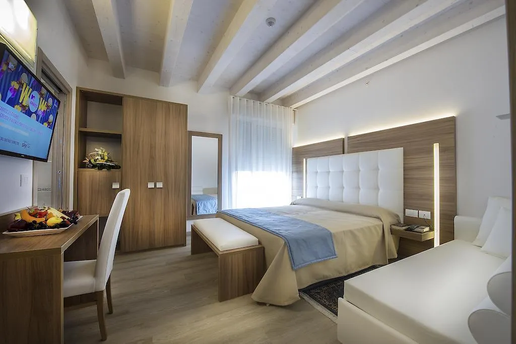 ***  Hotel Hollywood***S Lido di Jesolo Italia